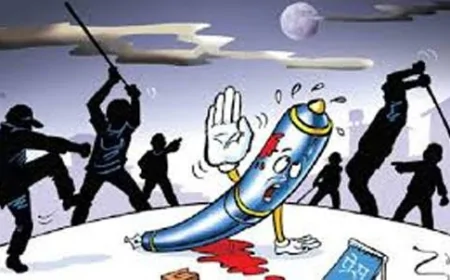 बांग्लादेश के नरसिंगदी में पत्रकारों पर हमला, PEC ने अंतरिम सरकार से सख्त कार्रवाई की मांग