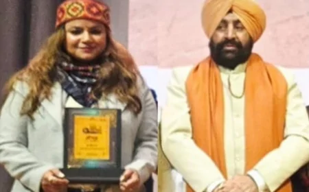 ज्योतिष व टैरो क्षेत्र में योगदान पर डॉ. दीप्ति शर्मा को मिला “श्री चक्र सम्मान”