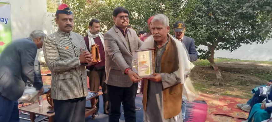 सैनिक कल्याण पुर्नवास कार्यालय परिसर में मनाया गया सशस्त्र सेवा वेटरन दिवस