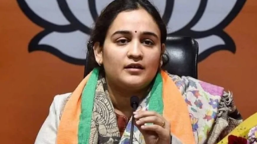 प्रतीक यादव ने अपर्णा यादव से तलाक लेने का किया ऐलान, इंस्टाग्राम पोस्ट से दी जानकारी