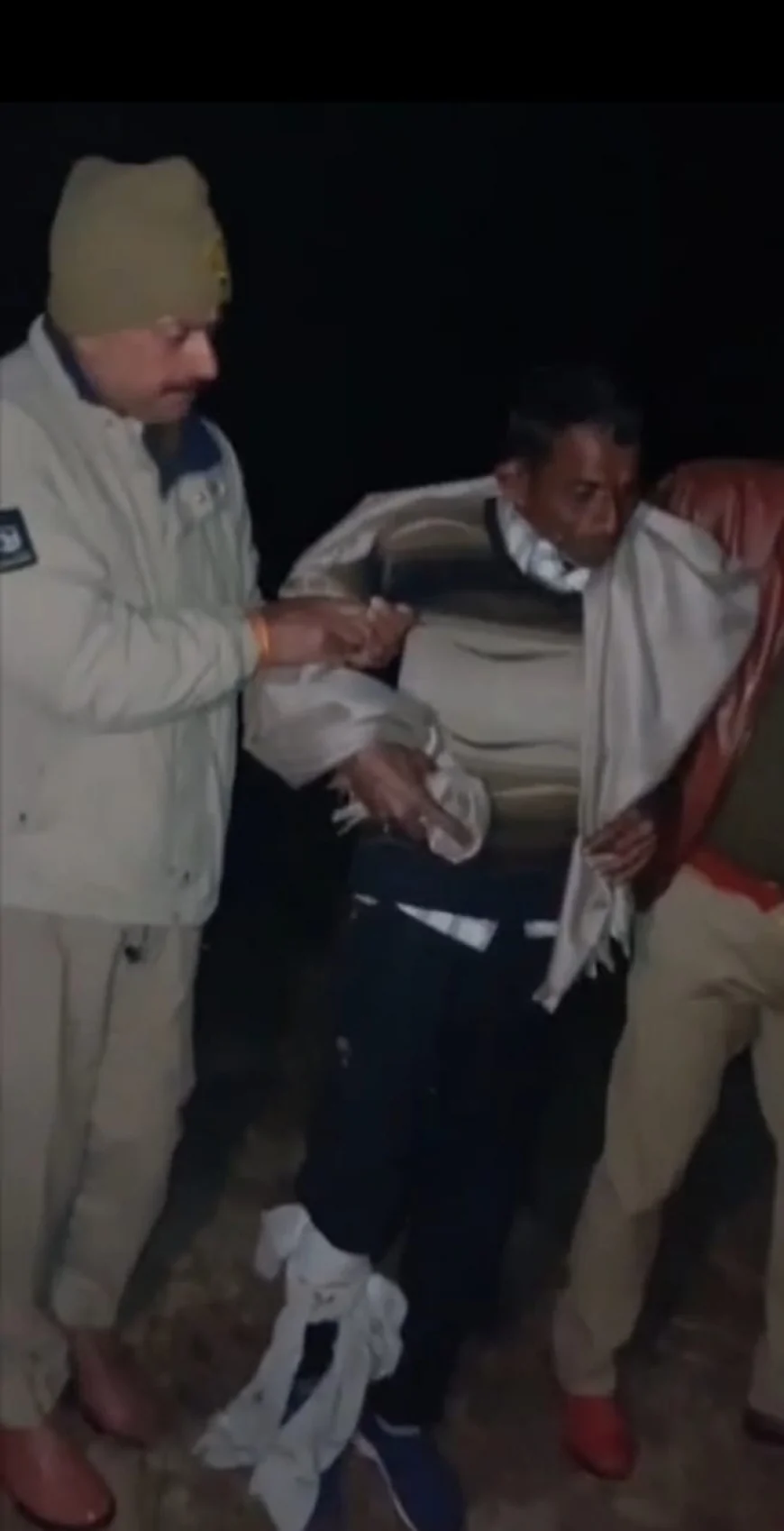 हरदोई में पुलिस मुठभेड़ मे पशु तस्कर गुड्डू गिरफ्तार, पैर में लगी गोली