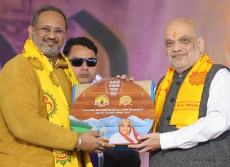 पहले हिंदुत्व की बात करने में झिझकते थे, आज गर्व से करते हैं:शाह