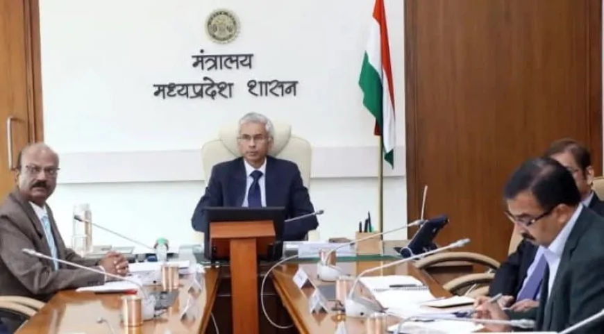 मैदानी अफसरों पर सख्त हुए मुख्य सचिव अनुराग जैन, भ्रष्टाचार पर सीधे संदेश में सीएम और पीएमओ का जिक्र