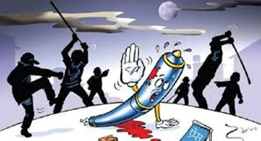 बांग्लादेश के नरसिंगदी में पत्रकारों पर हमला, PEC ने अंतरिम सरकार से सख्त कार्रवाई की मांग