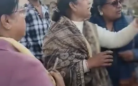 बजरंगगढ़ टोल बैरियर पर अवैध वसूली को लेकर हंगामा, नियमविरुद्ध टोल टैक्स पर उठे सवाल