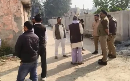 तेज रफ्तार डंपर ने बाइक सवारों को कुचला, भाई-बहन और मौसी की दर्दनाक मौत; चालक फरार