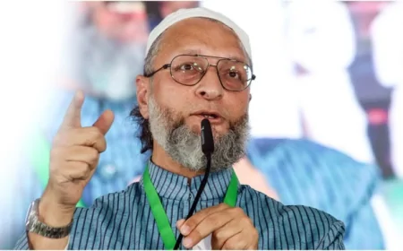 रूसी तेल पर अमेरिकी चेतावनी से गरमाई सियासत, ओवैसी का सवाल— भारत के पेट्रोलियम मंत्री ट्रंप हैं या हरदीप सिंह पुरी?