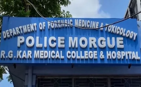 CBI पर भी भरोसा नहीं: आरजी कर पीड़िता के पिता का आरोप—असली दोषियों को बचाया जा रहा, साजिश की लीपापोती