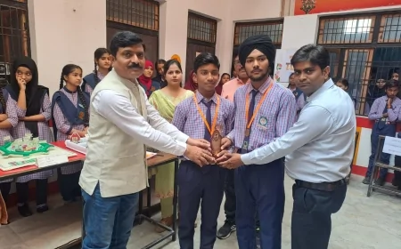 कैरियर पब्लिक स्कूल में आयोजित विज्ञान प्रदर्शनी मे बच्चों ने प्रतिभा का किया प्रदर्शन