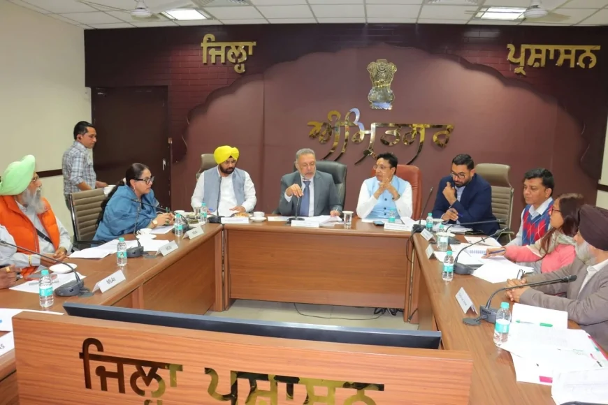 डॉ. बलबीर सिंह ने किया ‘चीफ मिनिस्टर हेल्थ स्कीम’ कार्ड निर्माण का रिव्यू, हर परिवार को 10 लाख रुपये तक कैशलेस इलाज का भरोसा