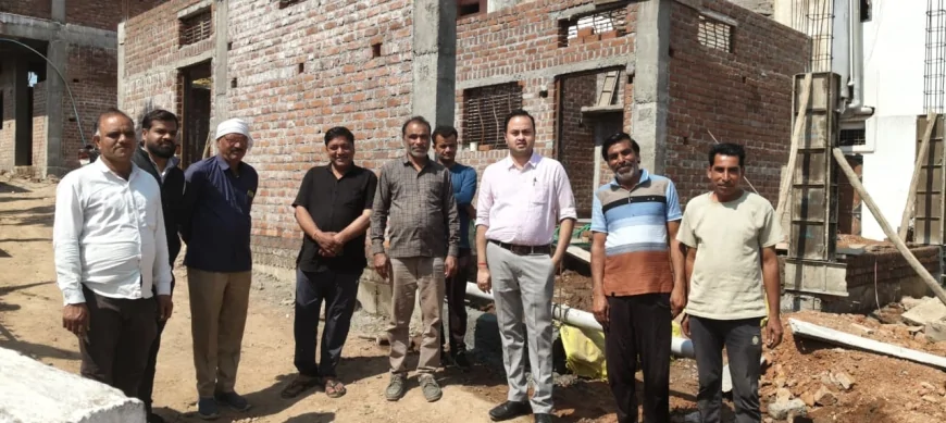मोबाइल कोर्ट के माध्यम से किया जा रहा भूमि संबंधी विवाद का निराकरण