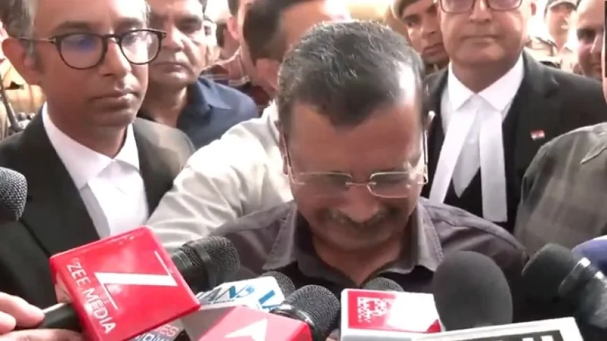 आबकारी नीति मामले में केजरीवाल और सिसोदिया बरी, कोर्ट के फैसले के बाद भावुक हुए आप नेता