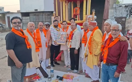 हाथरस में भगवान परशुराम की भव्य शोभायात्रा की तैयारियां तेज, रथ पूजन संपन्न