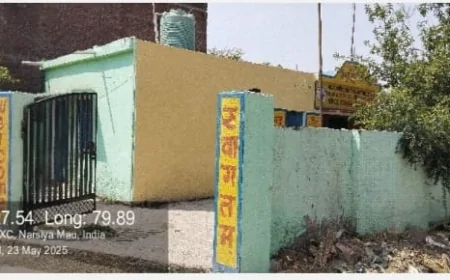 शाहाबाद: ग्राम पंचायत नरसियामऊ में विकास निधि में बंदरबांट, सेक्रेटरी ने प्रधान के निजी खाते में लाखों का भुगतान किया