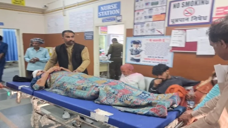 सिद्ध चलेहड़ में एचआरटीसी बस और कार में टक्कर, पांच लोग घायल