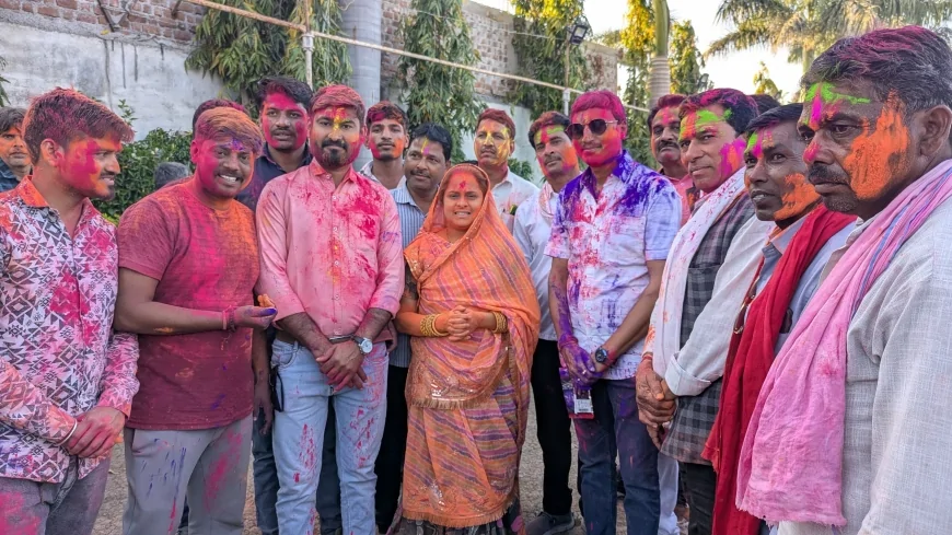 विधायक प्रियंका पेची ने आयोजित किया "होली-मिलन समारोह", रंग-गुलाल के साथ दी शुभकामनाएं