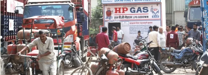 गैस-पेट्रोल-डीजल की आपूर्ति या कालाबाजारी की शिकायतों के लिए हेल्पलाइन नंबर जारी, नोट करें नाम व नंबर