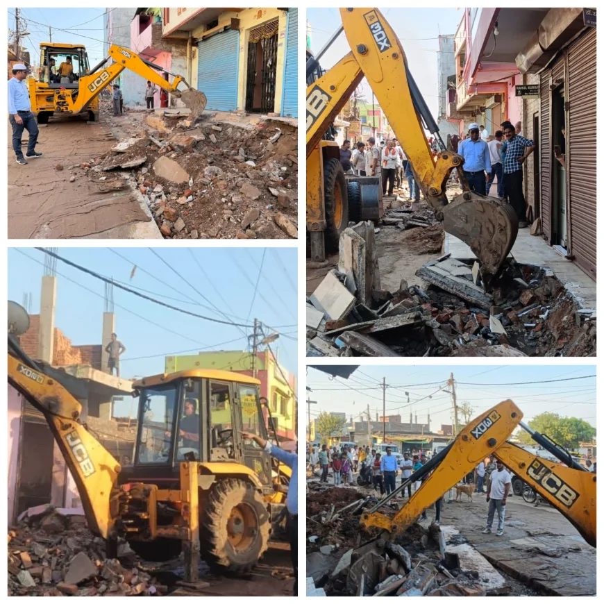 बूढ़े बालाजी से हनुमान टेकरी तक सड़क चौड़ीकरण : अतिक्रमण पर राजस्व-नगरपालिका की संयुक्त कार्रवाई
