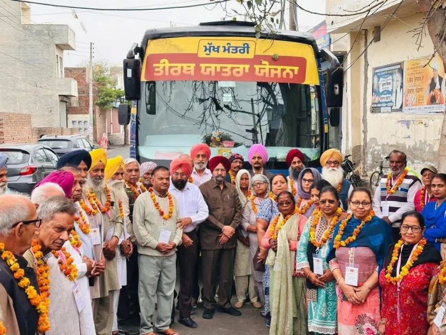 मुख्यमंत्री तीर्थ यात्रा योजना के तहत श्रद्धालु रवाना, फ्री दर्शन के लिए बसों को हरी झंडी