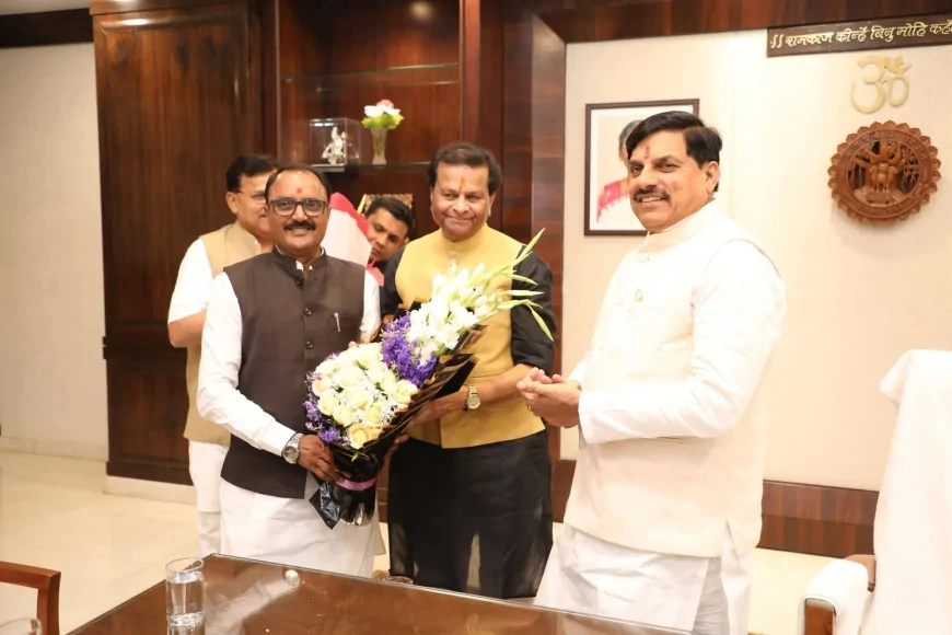 भोपाल मंत्रालय में जयभान सिंह पवैया ने संभाला पदभार, मुख्यमंत्री डॉ. मोहन यादव ने दी शुभकामनाएं