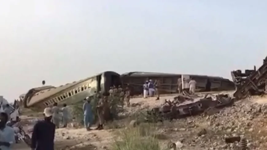 पाकिस्तान में बड़ा ट्रेन हादसा: तेजगाम एक्सप्रेस की 5 बोगियां पटरी से उतरीं, 26 यात्री घायल
