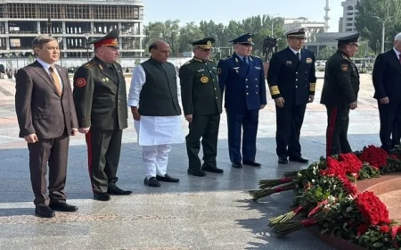 किर्गिस्तान में राजनाथ सिंह ने विजय चौक पर दी श्रद्धांजलि, आज SCO बैठक में लेंगे भाग