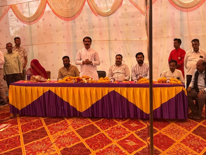 गुना में ‘गांव चलो, बस्ती चलो’ अभियान, ग्रामीणों तक पहुंची सरकारी योजनाएं