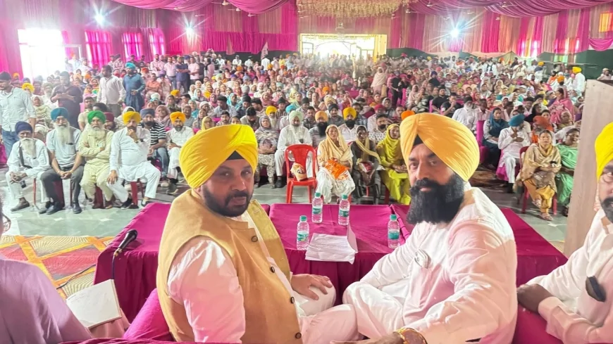 हरभजन सिंह ETO ने तीर्थयात्रियों की बस को दिखाई हरी झंडी, मुख्यमंत्री तीर्थ यात्रा स्कीम का लाभ