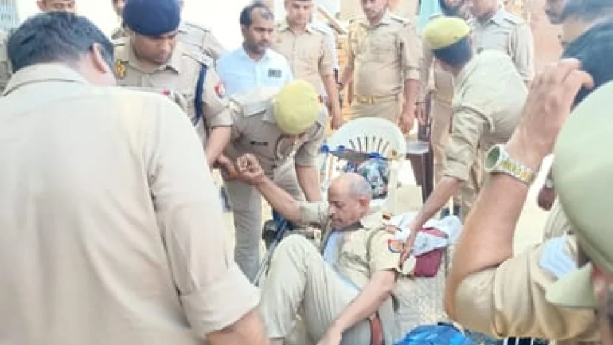 वाराणसी में झंडा विवाद ने लिया हिंसक रूप: पथराव में एसीपी घायल, कई पुलिसकर्मी जख्मी