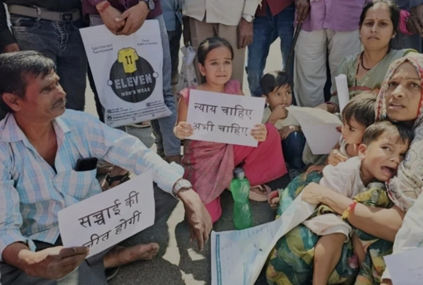 जमानत के लिए भटकते युवक ने परिवार संग आत्मदाह की कोशिश, कोर्ट गेट पर हड़कंप