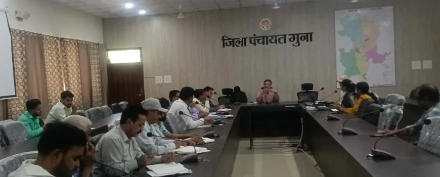 जिला अधिकारियों को दिया गया जीआईएस एवं पीएम गति शक्ति पोर्टल के संबंध में प्रशिक्षण