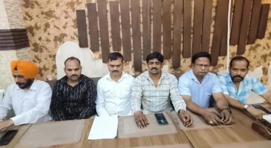 अंबेडकर जयंती पर हाथरस में भव्य शोभायात्रा, 100 झांकियां होंगी आकर्षण का केंद्र