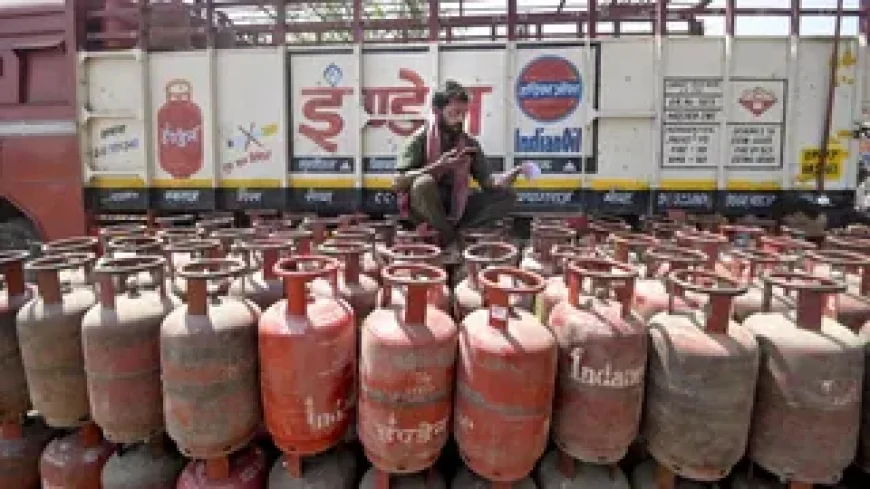 1 मई से LPG नियमों में बदलाव की अटकलें: बुकिंग, डिलीवरी और कीमतों पर बड़ा असर संभव