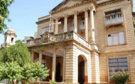 ग्वालियर जिला न्यायालय में जमानत के नाम पर बड़ा फर्जीवाड़ा उजागर, पेशेवर जमानतदार पर प्राथमिकी दर्ज करने के आदेश