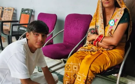 मां के चरण पखारते ही छलक पड़े आंसू, केडीएस इंटरनेशनल स्कूल में भावनाओं से सराबोर हुआ मातृ पूजन दिवस