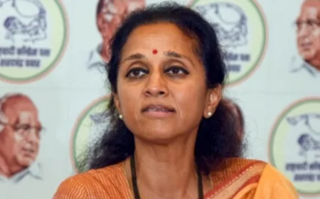 मुंबई-पुणे एक्सप्रेसवे पर सुप्रिया सुले की कार का एक्सीडेंट, सीटबेल्ट ने बचाई जान