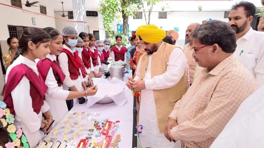 जंडियाला गुरु स्कूल में इनोवेशन को बढ़ावा: मंत्री हरभजन सिंह ETO ने कंप्यूटर लैब का उद्घाटन