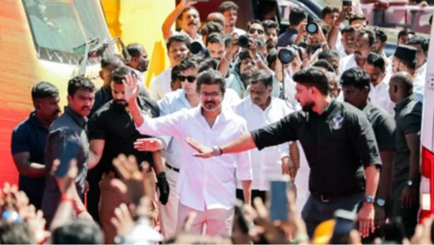 अभिनेता विजय की चेतावनी से तमिलनाडु की राजनीति में हलचल, द्रमुक-अन्नाद्रमुक पर सरकार बनाने की कोशिश का आरोप