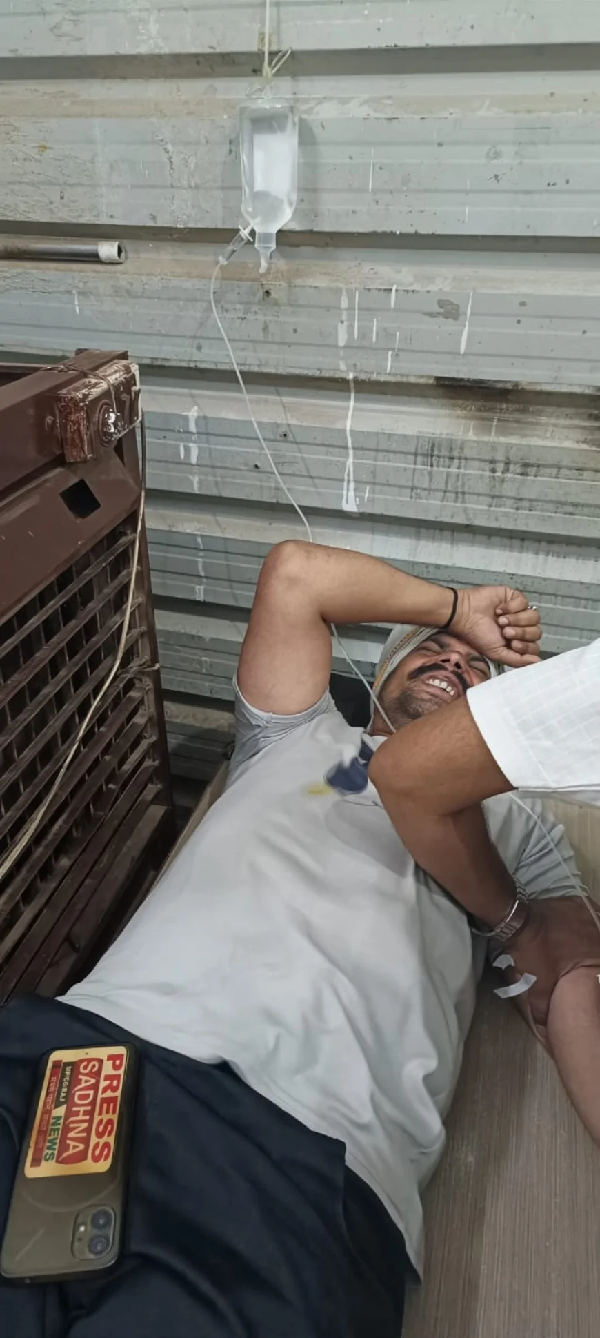 आरोन सिविल अस्पताल की बदहाल व्यवस्था पर उठे सवाल, मरीजों के इलाज में लापरवाही के आरोप