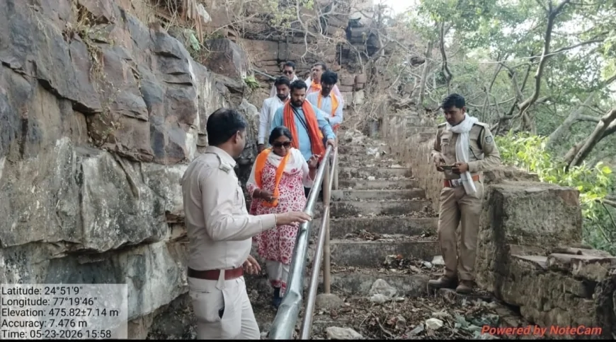 केदारधाम मंदिर मार्ग एवं चट्टानों की स्थिति के तकनीकी परीक्षण हेतु विशेषज्ञ दल ने किया स्थल निरीक्षण