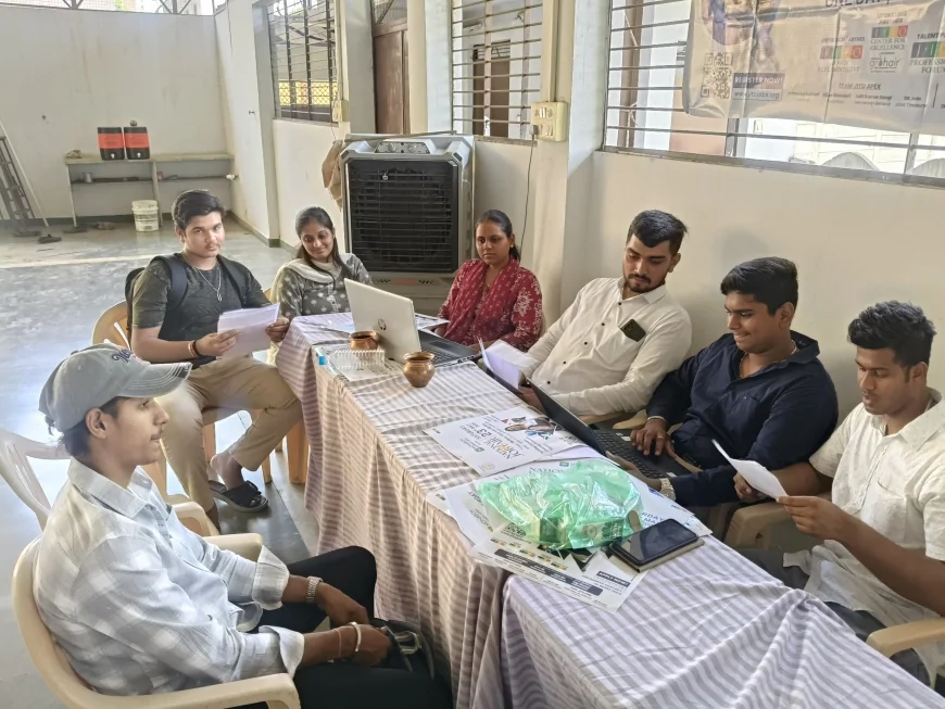 जीतो जाब फेयर कार्यक्रम में खिरकिया में देखने को मिला उत्साह का नजारा
