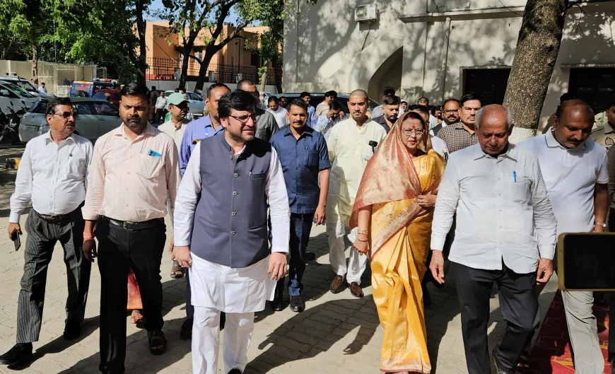 जिला पंचायत परिसर, हरदोई में स्वतंत्रता संग्राम सेनानी निरंजन सिंह देव की पुण्यतिथि पर श्रद्धांजलि सभा आयोजित