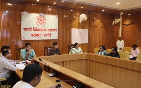 बरसात से पहले पूरी हों सभी तैयारियां, अधिकारियों को डीएम का निर्देश