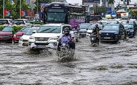 एक घंटे की बारिश में थम गई मुंबई की रफ्तार: जलभराव और जाम ने खोली तैयारियों की पोल