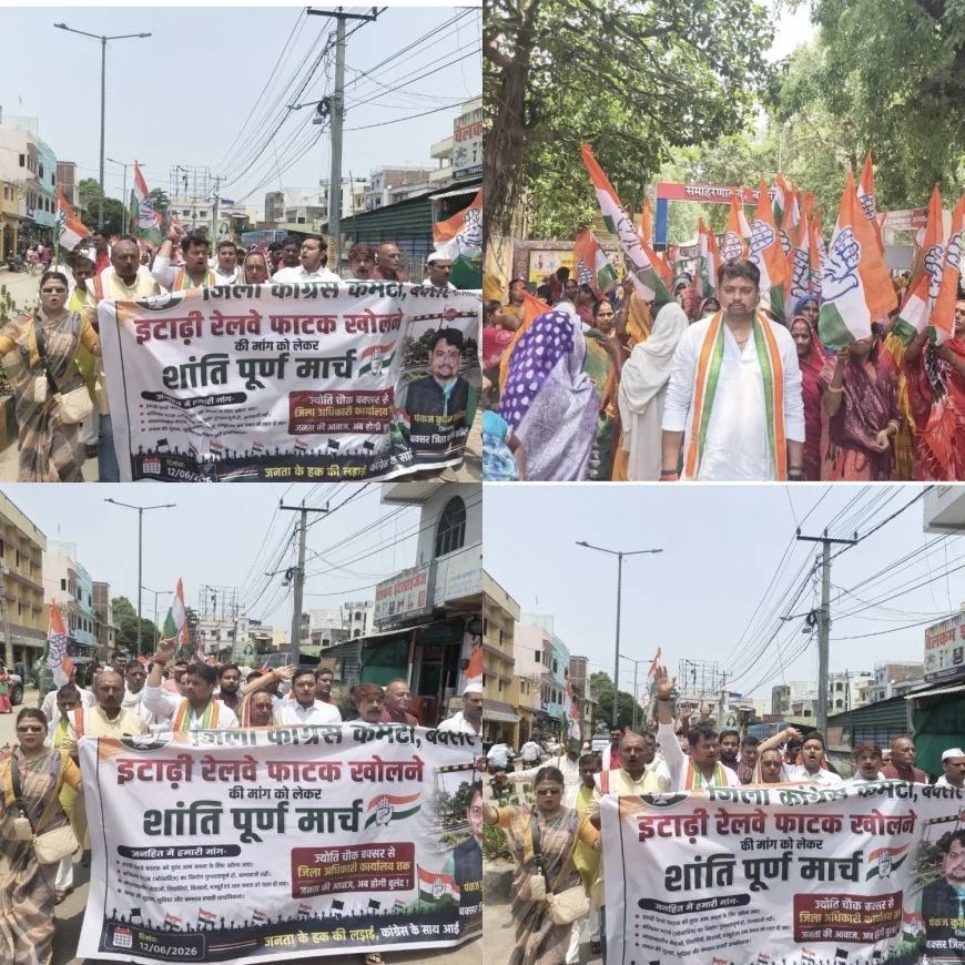 CONGRESS HELD MARCH DEMANDING OPENING OF EASTERN RAILWAY CROSSING