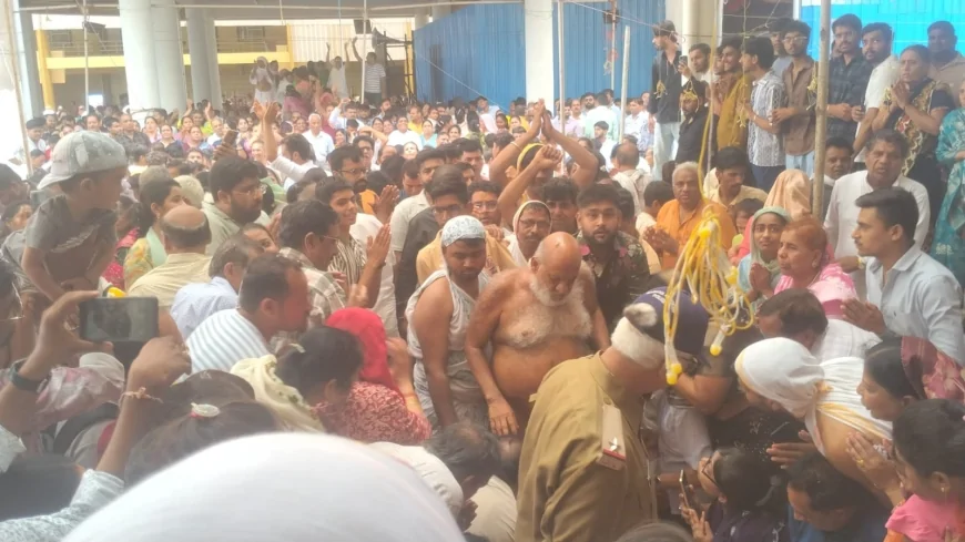 गुरु सुधासागर मुनि महाराज के दर्शनों और चरण वंदन के लिए श्रद्धालुओं का हुजूम उमड़ा