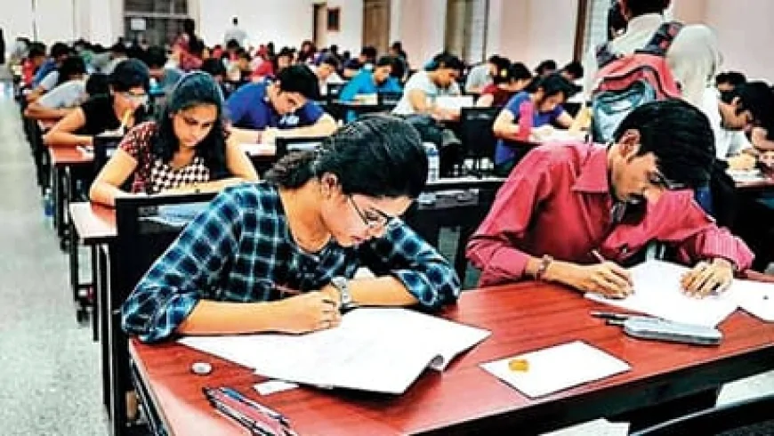 आगरा में 5 हजार एससी-एसटी छात्रों की छात्रवृत्ति अटकी, संस्थानों की लापरवाही बनी वजह