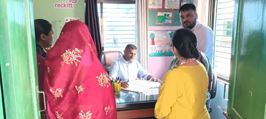 बीएसए समीर का औचक निरीक्षण, कई विद्यालयों में शिक्षक अनुपस्थित, कार्रवाई के निर्देश