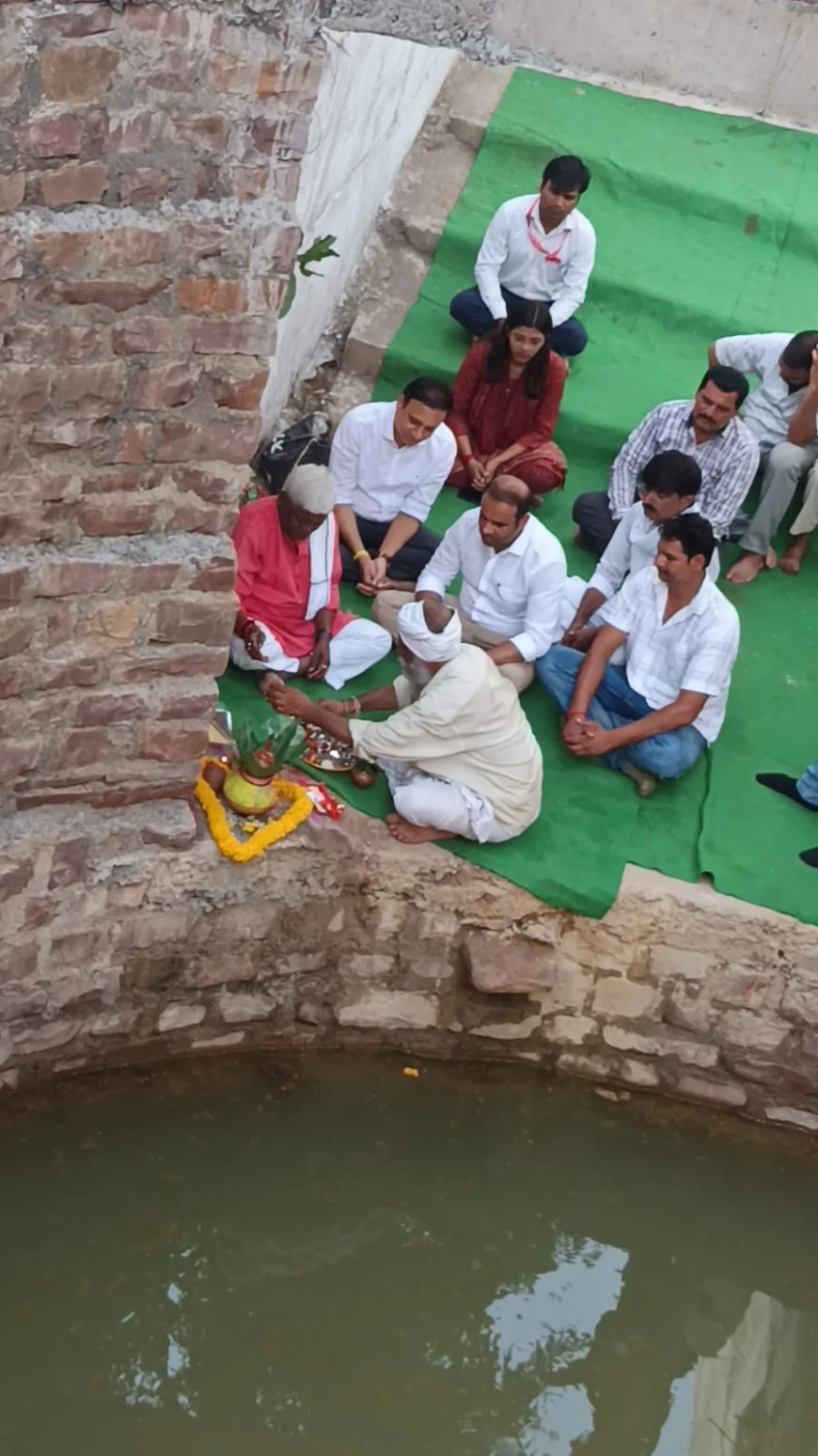 कूनो नदी के उद्गम स्थल पर जल गंगा संवर्धन अभियान का समापन, 'एक पेड़ माँ के नाम' के तहत हुआ पौधरोपण