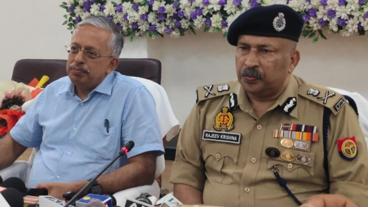 कांवड़ यात्रा में बाधा न आए, अफवाह फैलाने वालों पर हो सख्त कार्रवाई: बरेली समीक्षा बैठक में डीजीपी के निर्देश